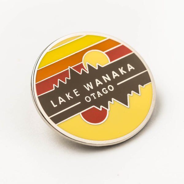 Enamel pin - Wanaka